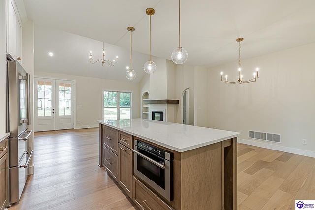 248 Whistling Oaks Boulevard, Elizabethtown, KY 42740