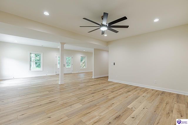 248 Whistling Oaks Boulevard, Elizabethtown, KY 42740