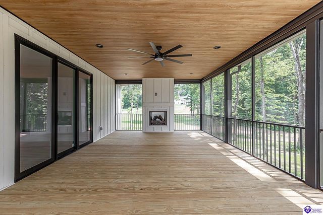 248 Whistling Oaks Boulevard, Elizabethtown, KY 42740