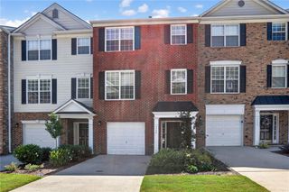 3758 Chattahoochee Summit SE Drive 21, Atlanta, GA 30339