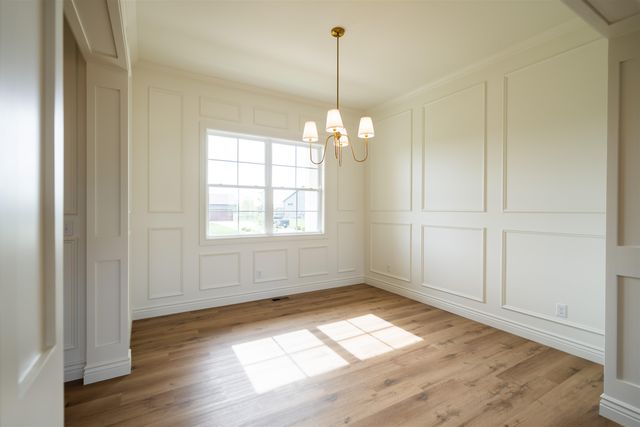 2013 N Clearstone St, Goddard, KS 67052