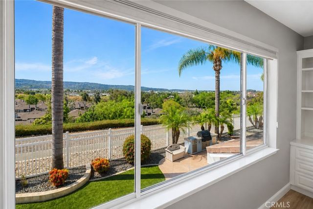 19162 Stonecrest Lane, Yorba Linda, CA 92886