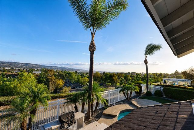 19162 Stonecrest Lane, Yorba Linda, CA 92886