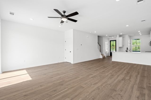 402 Blair Rd, Smyrna, TN 37167