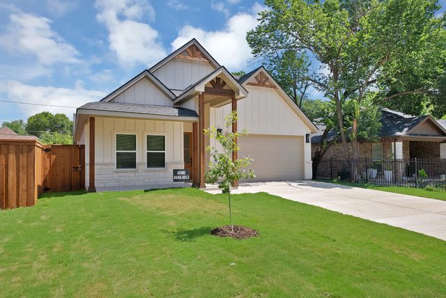 1021 E Richmond Avenue, Fort Worth, TX 76104