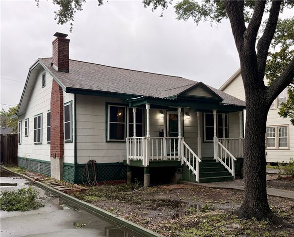 326 Naples St, Corpus Christi, TX 78404