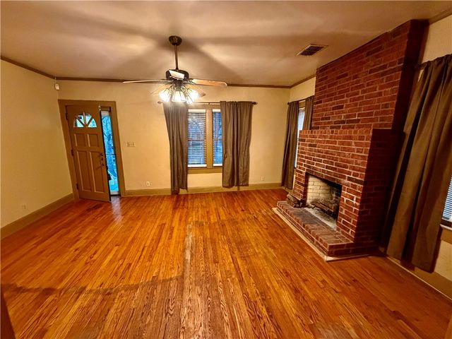 326 Naples St, Corpus Christi, TX 78404