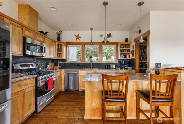 710 Zylstra Road, Coupeville, WA 98239