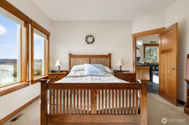 710 Zylstra Road, Coupeville, WA 98239