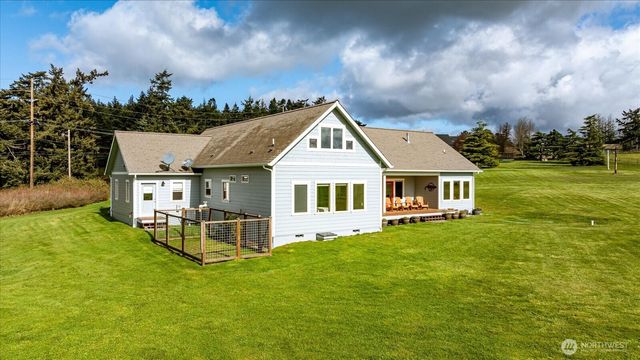 710 Zylstra Road, Coupeville, WA 98239