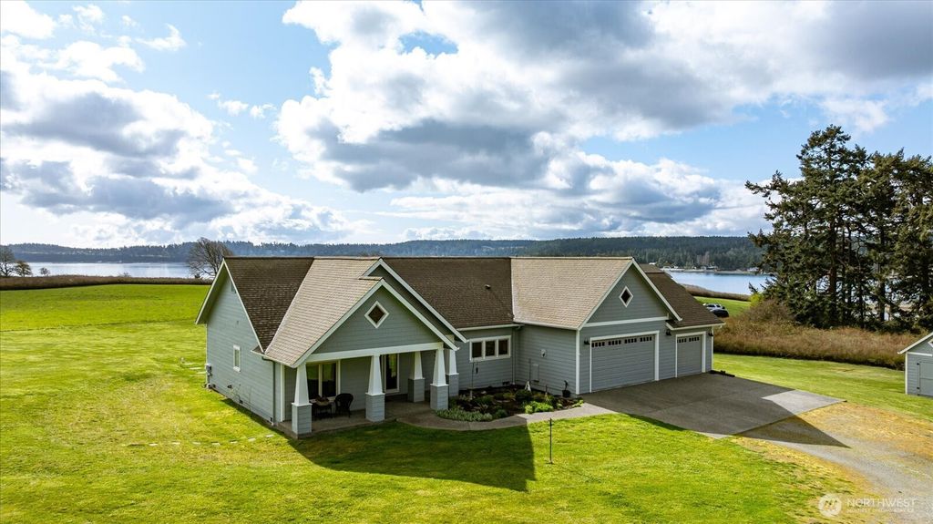 710 Zylstra Road, Coupeville, WA 98239