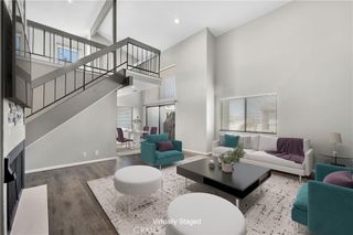 18445 Hatteras 403, Tarzana, CA 91356