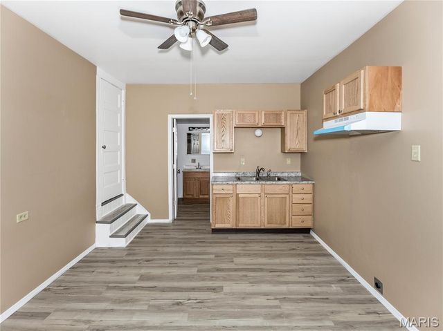 719 Summit Avenue, Collinsville, IL 62234