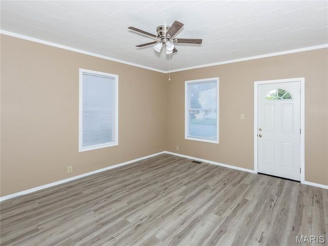 719 Summit Avenue, Collinsville, IL 62234