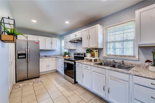 1584 S Hairston Road, Stone Mountain, GA 30088