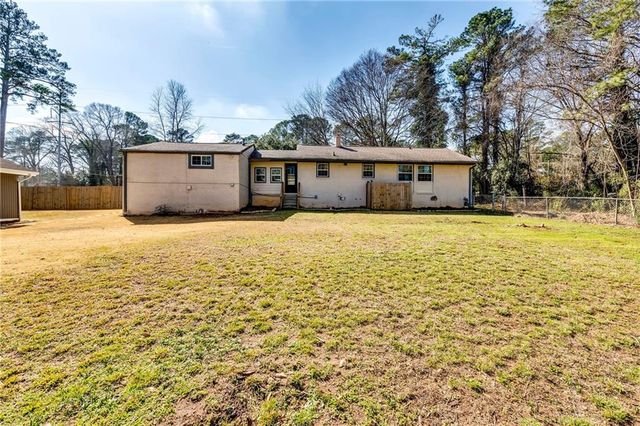 1584 S Hairston Road, Stone Mountain, GA 30088