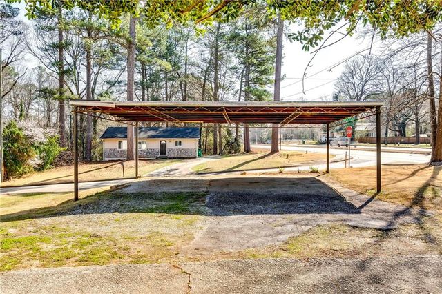 1584 S Hairston Road, Stone Mountain, GA 30088