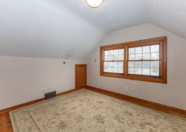 1819 Coyne Center Road, Milan, IL 61264