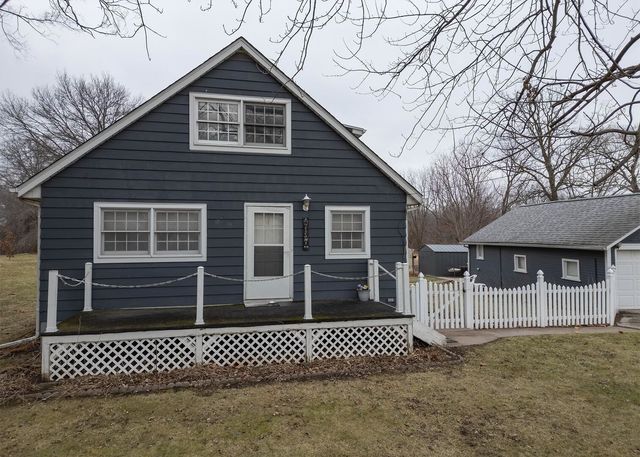 1819 Coyne Center Road, Milan, IL 61264