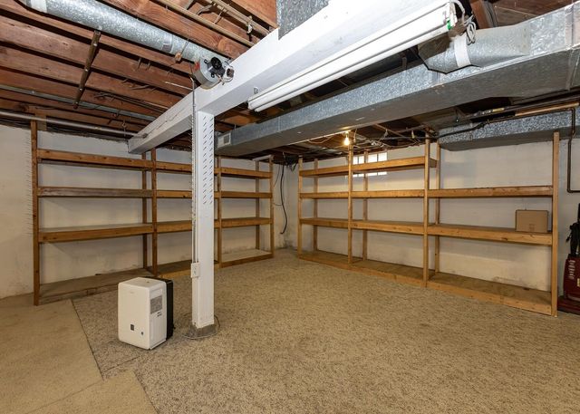 1819 Coyne Center Road, Milan, IL 61264