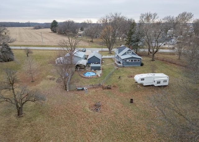 1819 Coyne Center Road, Milan, IL 61264