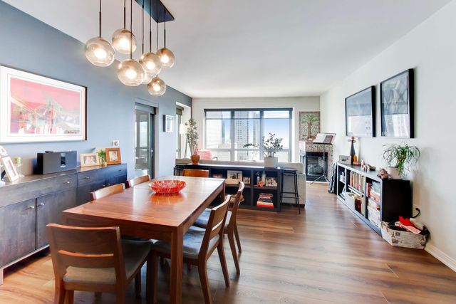 130 N Garland Court 1703, Chicago, IL 60602