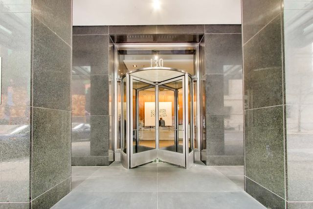 130 N Garland Court 1703, Chicago, IL 60602