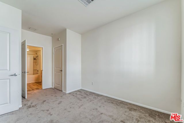 6400 Crescent Parkway 217, Los Angeles, CA 90094