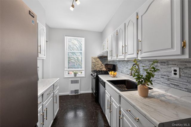 101 Old Mamaroneck Road 2-C-3, White Plains, NY 10605