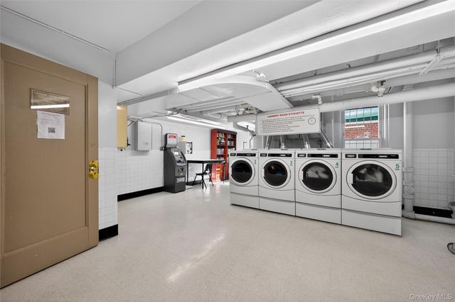 101 Old Mamaroneck Road 2-C-3, White Plains, NY 10605