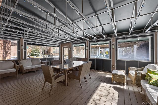 101 Old Mamaroneck Road 2-C-3, White Plains, NY 10605