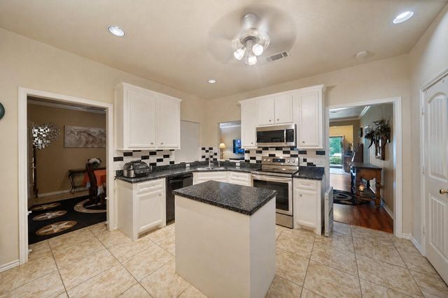 14006 Jamaica Circle, Willis, TX 77318