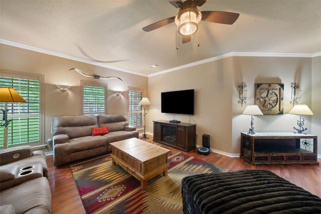 14006 Jamaica Circle, Willis, TX 77318