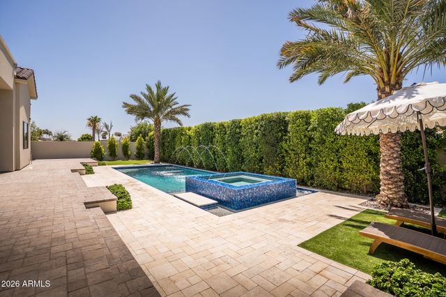 18203 W SOLANO Court, Litchfield Park, AZ 85340