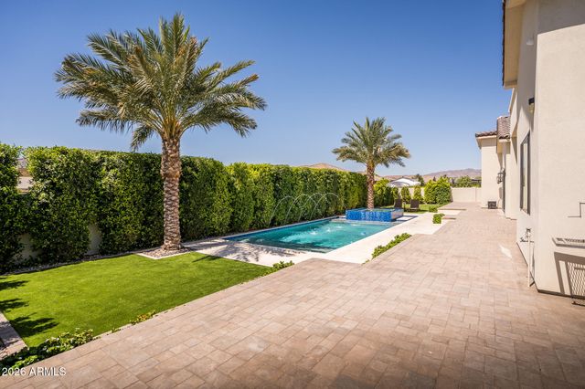 18203 W SOLANO Court, Litchfield Park, AZ 85340