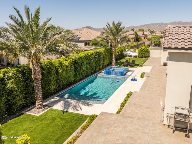 18203 W SOLANO Court, Litchfield Park, AZ 85340