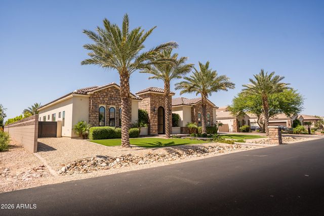 18203 W SOLANO Court, Litchfield Park, AZ 85340