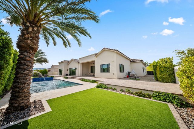 18203 W SOLANO Court, Litchfield Park, AZ 85340