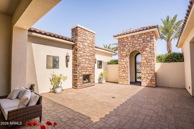 18203 W SOLANO Court, Litchfield Park, AZ 85340