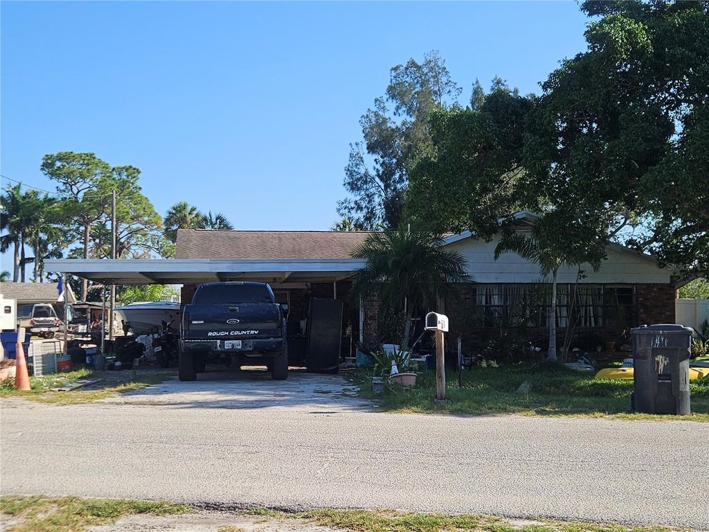 609 1ST AVENUE NW, Ruskin, FL 33570