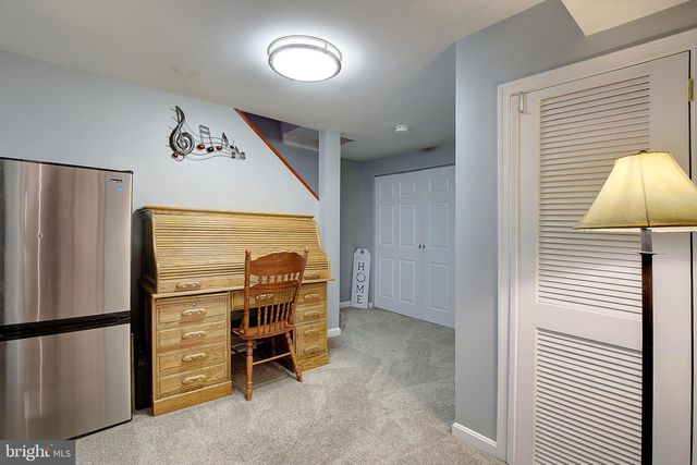 6421 HARTHORN AVE, Elkridge, MD 21075