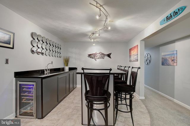 6421 HARTHORN AVE, Elkridge, MD 21075
