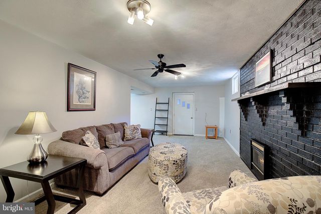 6421 HARTHORN AVE, Elkridge, MD 21075