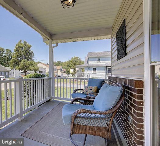 6421 HARTHORN AVE, Elkridge, MD 21075