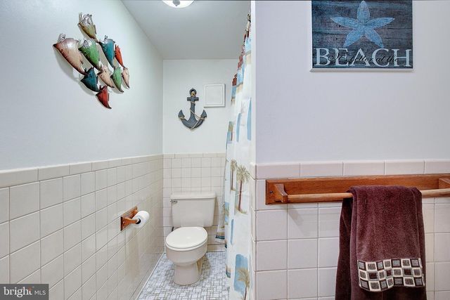 6421 HARTHORN AVE, Elkridge, MD 21075