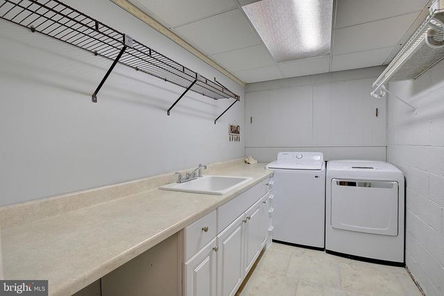 6421 HARTHORN AVE, Elkridge, MD 21075