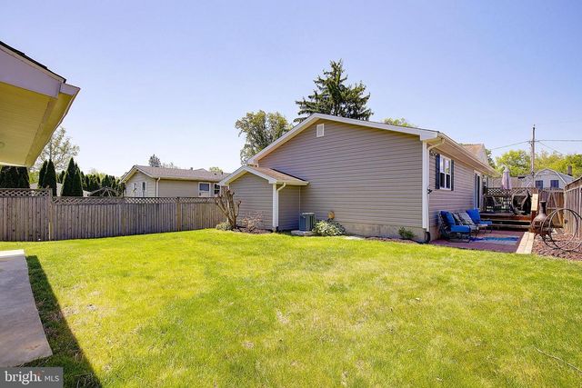 6421 HARTHORN AVE, Elkridge, MD 21075