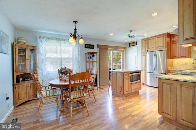 6421 HARTHORN AVE, Elkridge, MD 21075