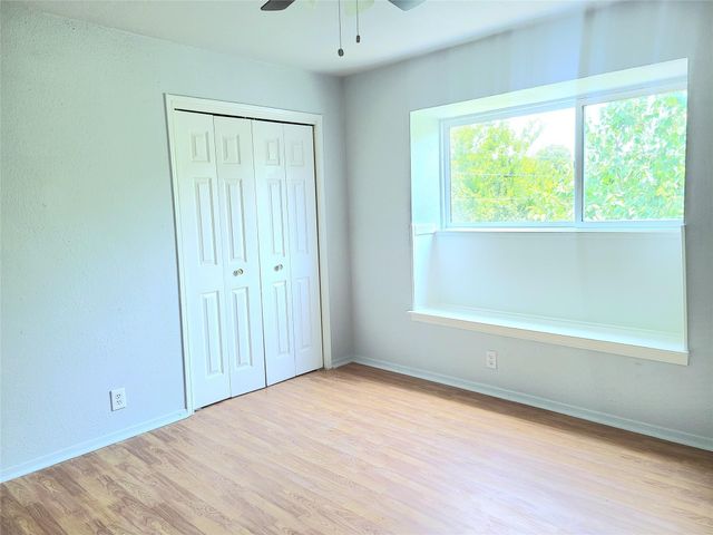 8730 Shelmer Drive D, Houston, TX 77080