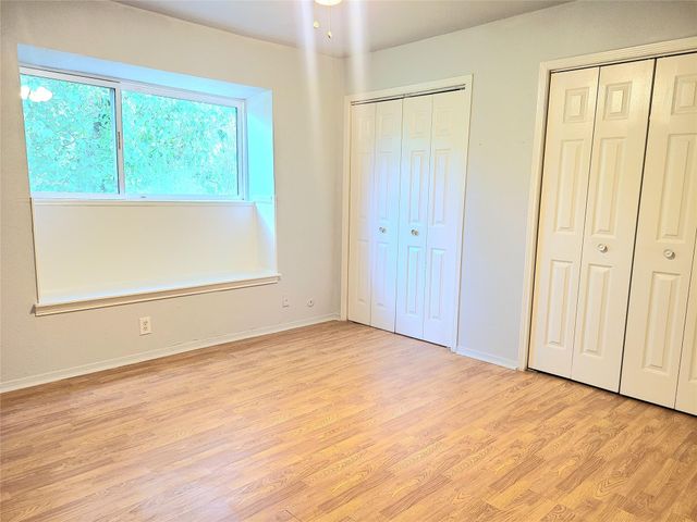 8730 Shelmer Drive D, Houston, TX 77080